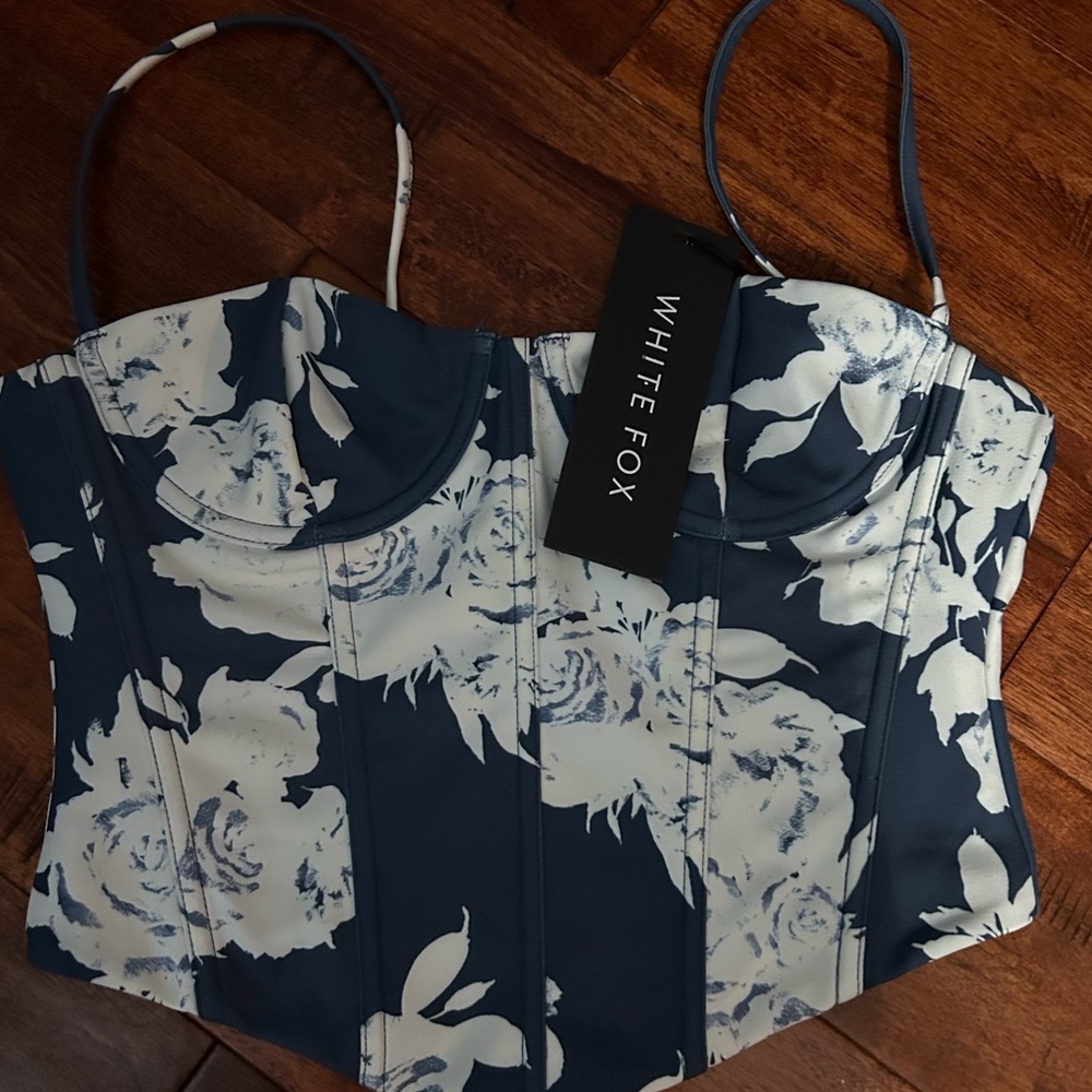 NWT white Fox corset.